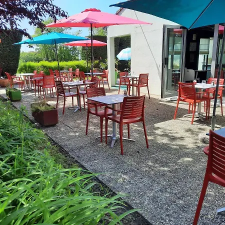 Campanile Est Technopole - Restaurant Otel 3*