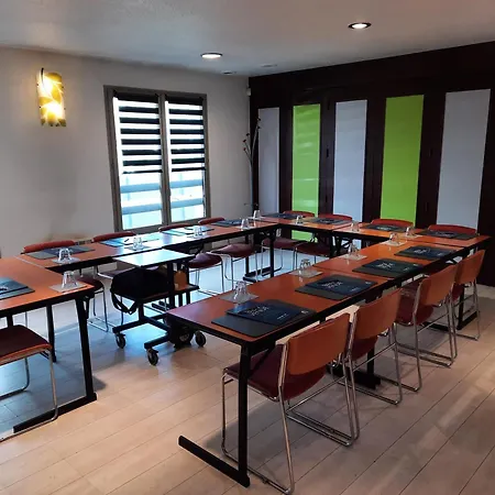Campanile Est Technopole - Restaurant 3*