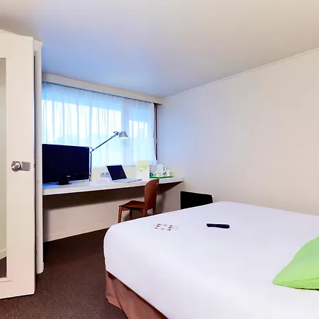 Campanile Nature - Technopole 3*