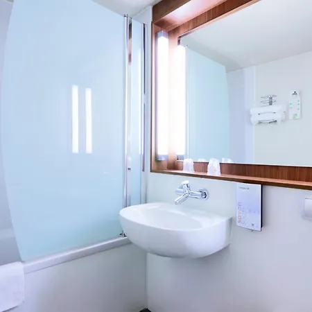 Campanile Nature - Technopole فندق ميتز