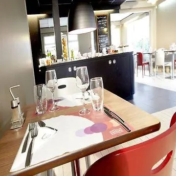 Otel Campanile Est Technopole - Restaurant