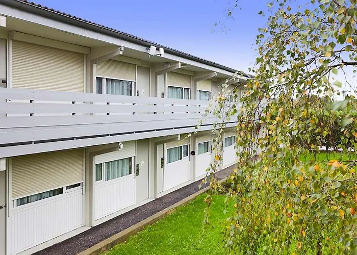 Campanile Est Technopole 3* Metz