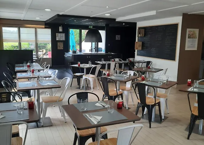 Campanile Est Technopole Hotel Mety