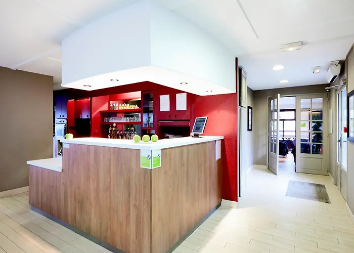 Campanile Est Technopole Hotel