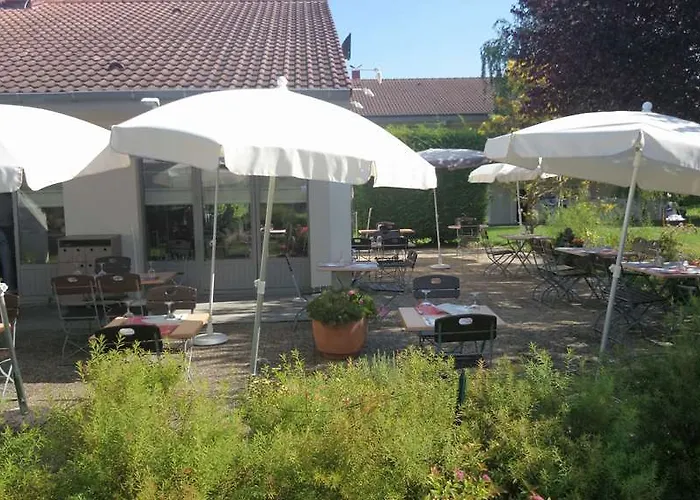 Hotel Campanile Est Technopole 3*