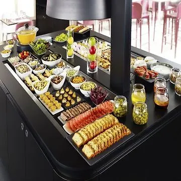 Campanile Est Technopole 3* Metz