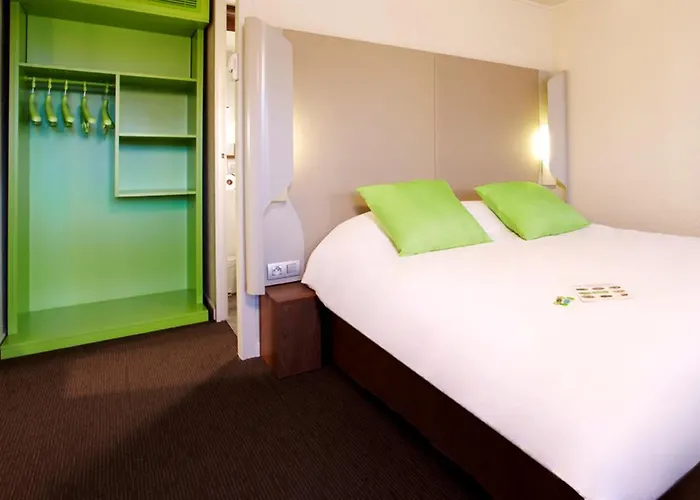 Campanile Est Technopole 3*